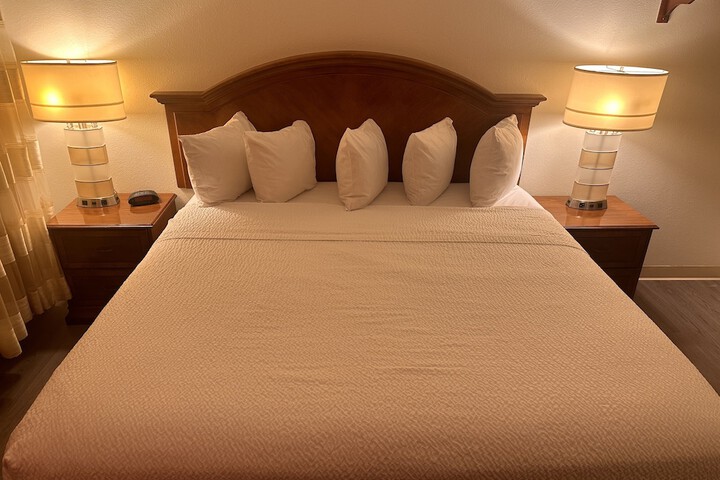 Ramada by Wyndham Anchorage