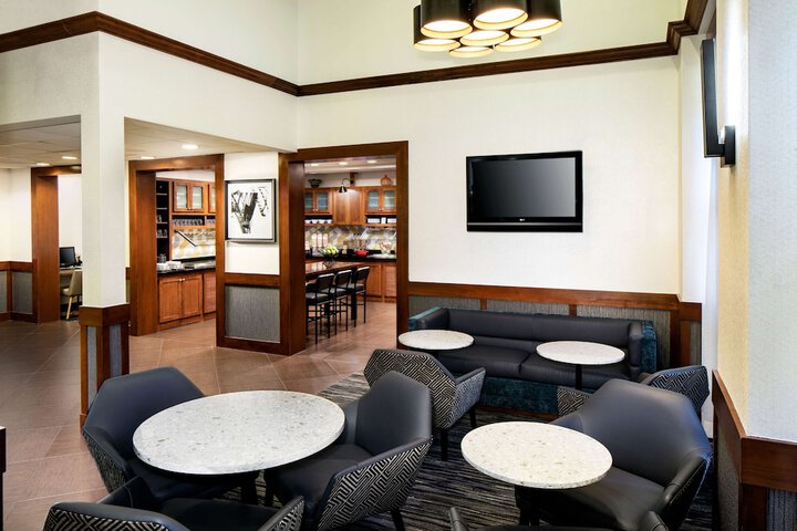 Hyatt Place Roanoke Airport / Valley View Mall