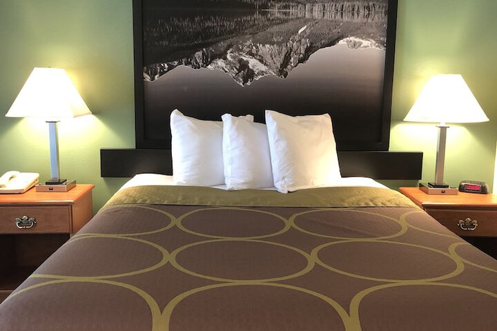 Room 19 of 43