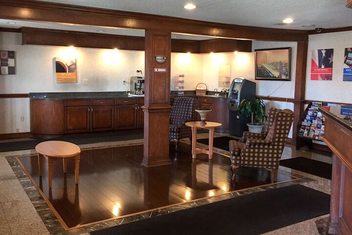 Hotel Interior 16 of 45