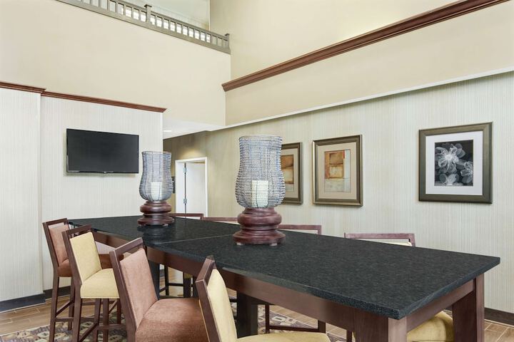 Hotel Interior 4 of 22