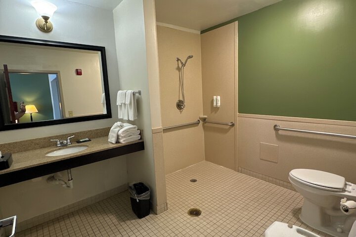 Sleep Inn & Suites Manchester near Arnold AFB