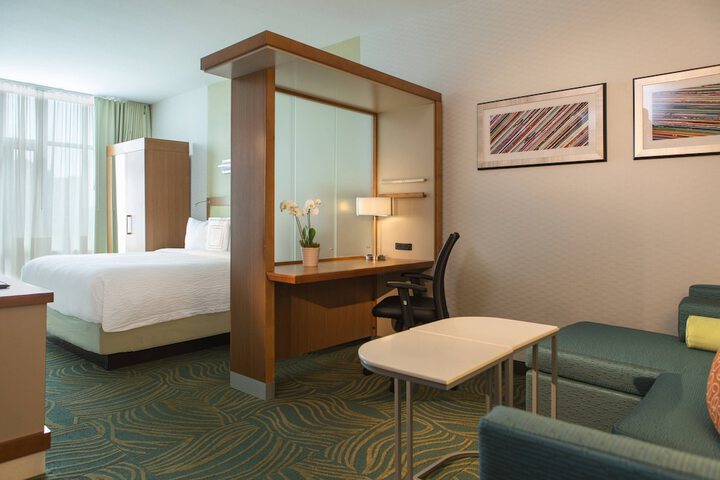 Room 17 of 26