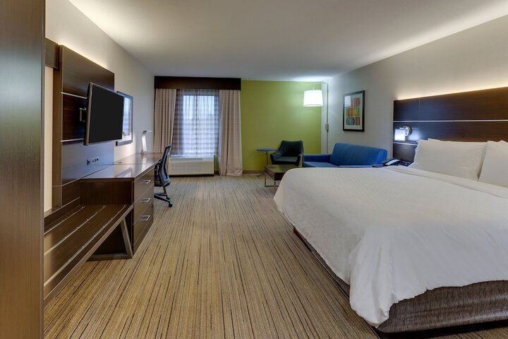 Room 16 of 67