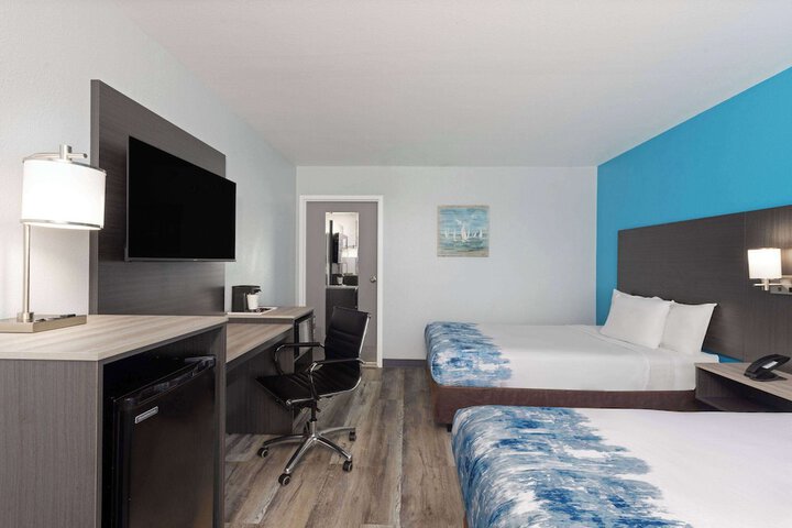 Room 20 of 45