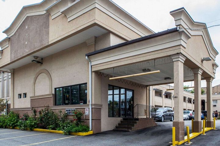 Rodeway Inn Paterson Great Falls Park Area