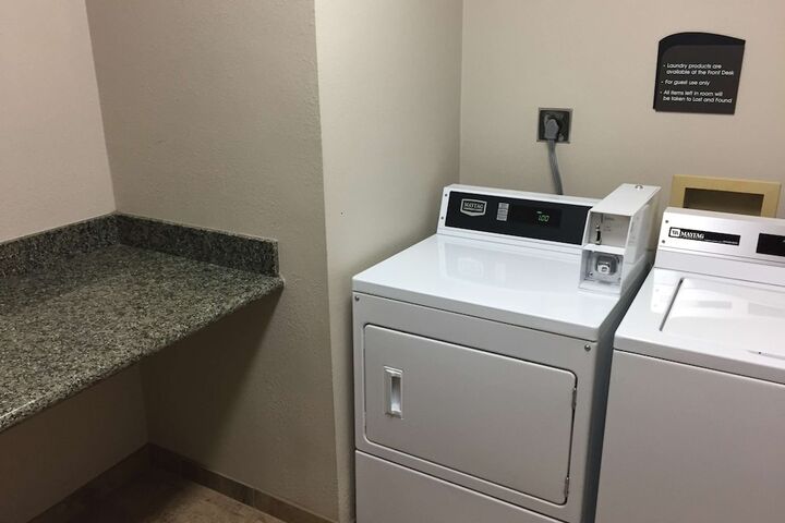 Room 7 of 26