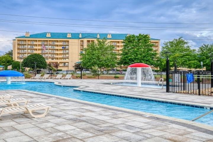 Pool 10 of 46