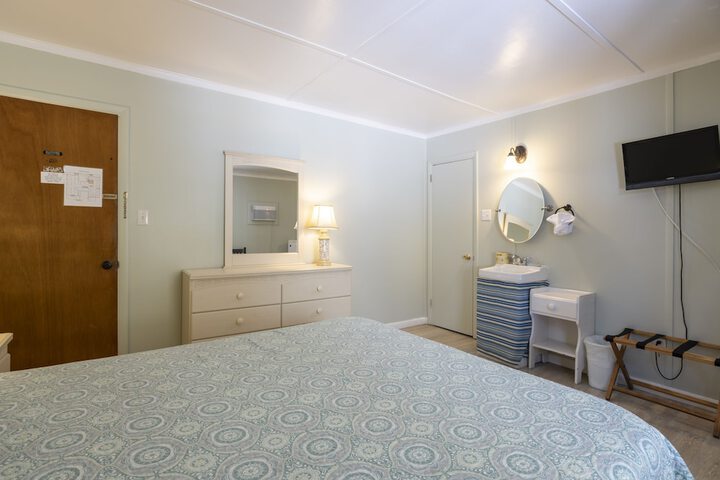 Room 113 of 309