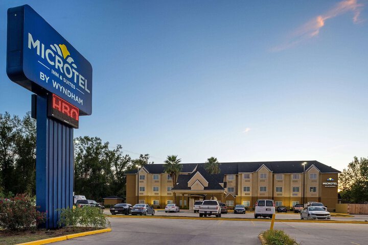 Hotel 3 of 53