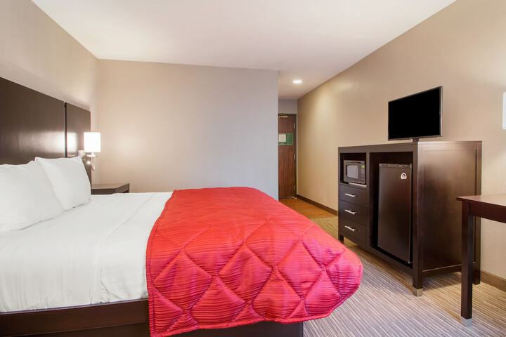 Room 21 of 36