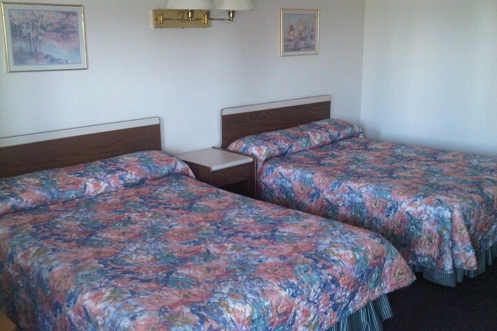 Room 4 of 14