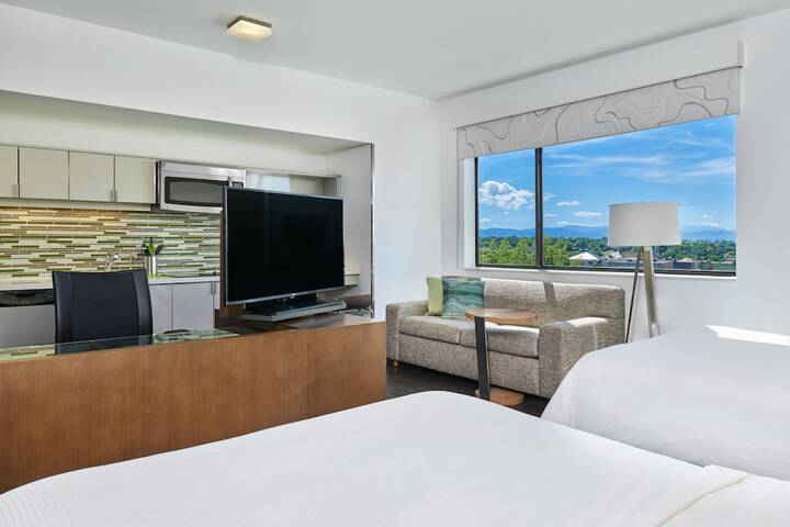 Room 20 of 46