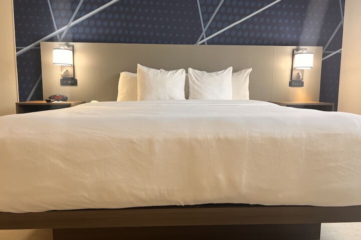 Comfort Suites Louisville Airport