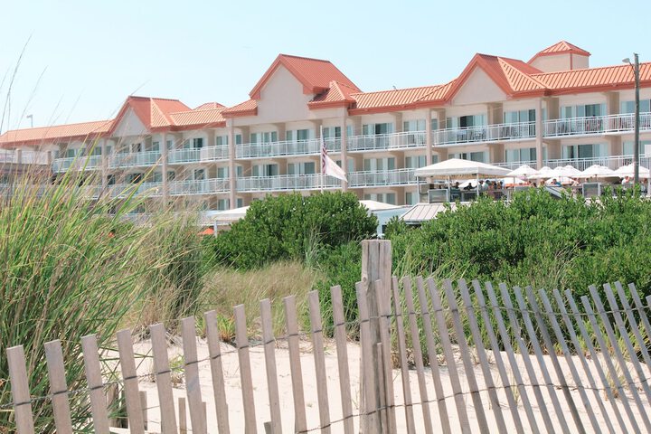 Hotel 8 of 76