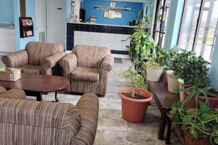 Regency Travel Inn