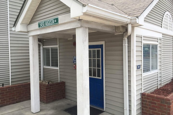 InTown Suites Extended Stay Savannah GA