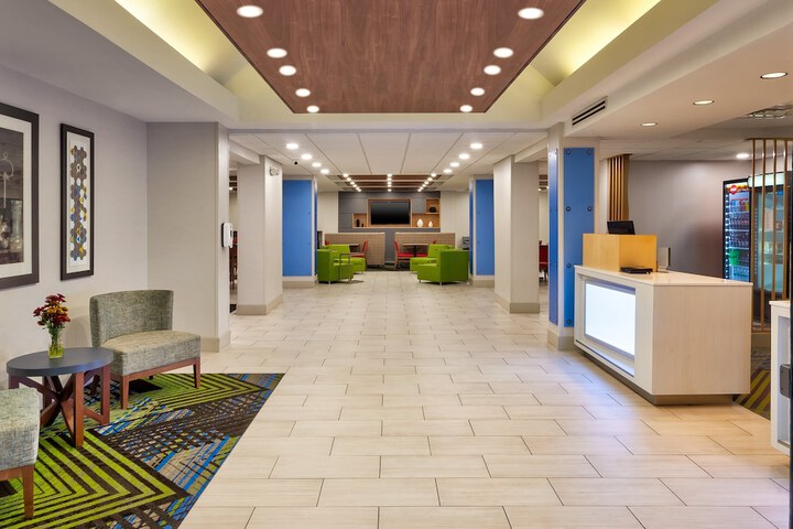 Hotel 3 of 34