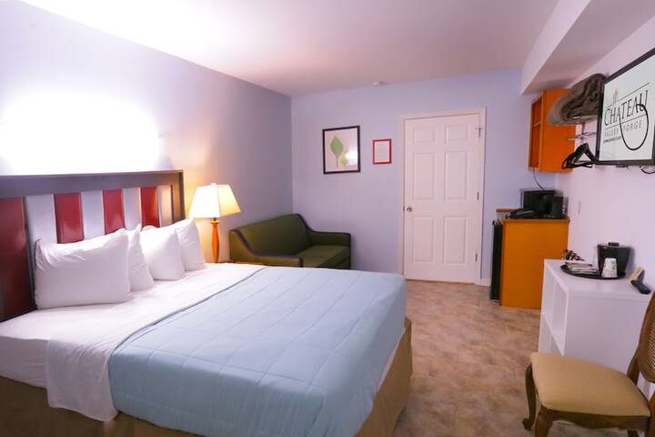 Room 48 of 62