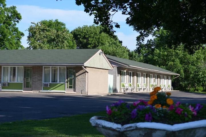 Mohawk Motel