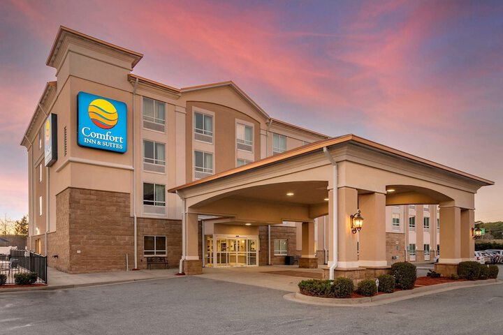 Hotel 4 of 41