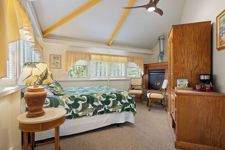 Kilauea Lodge and Restaurant