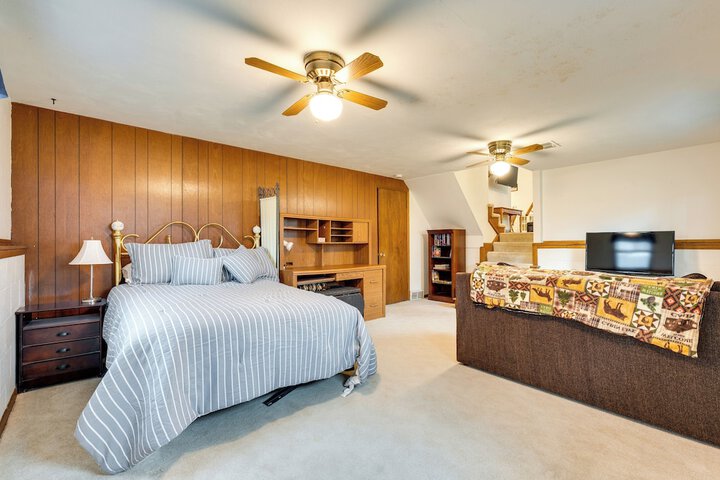 Clear Lake Vacation Home Rental - Pet Friendly!