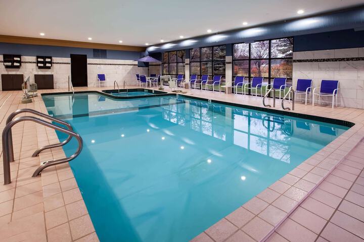 Pool 4 of 31