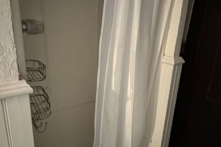 Room 67 of 74