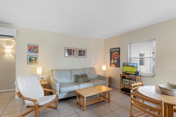 Room 159 of 184