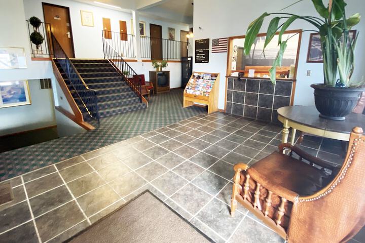 Hotel Interior 12 of 43