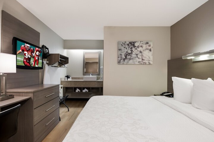 Room 19 of 29