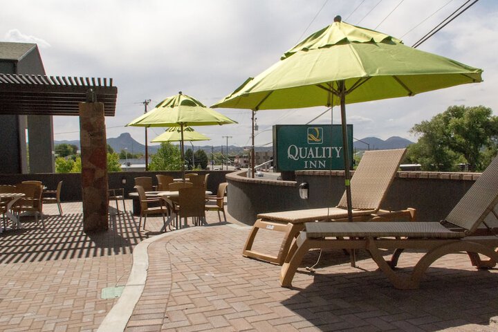 Terrace/Patio 37 of 39