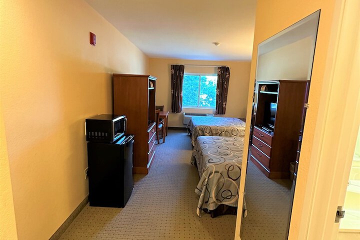 Room 24 of 56