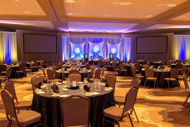 Sheraton Mesa Hotel at Wrigleyville West