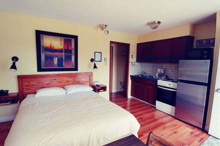 River Heights Motel