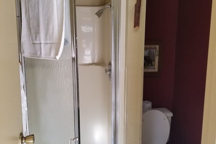 Room 18 of 42