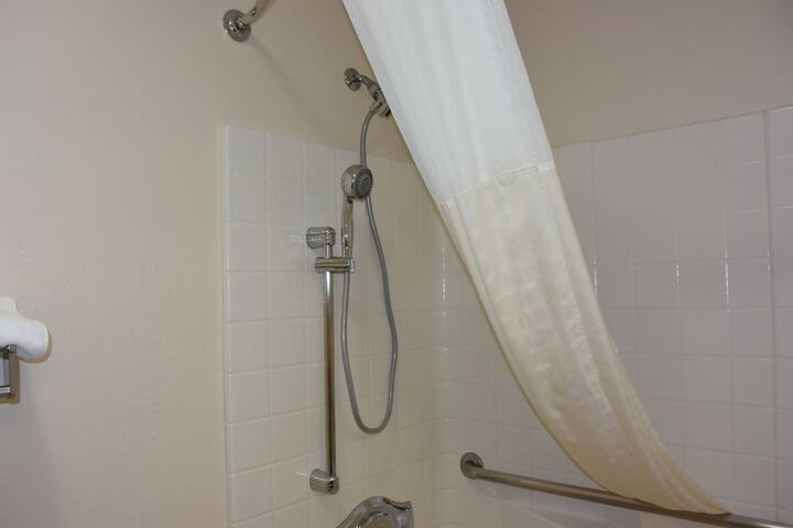 Travelodge Suites by Wyndham Newberg