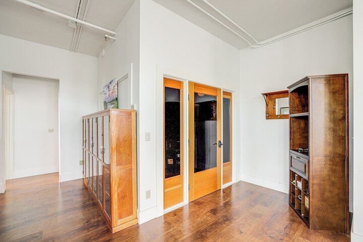 Modern Blaine Condo Rental 1 Mi to Boat Harbor!