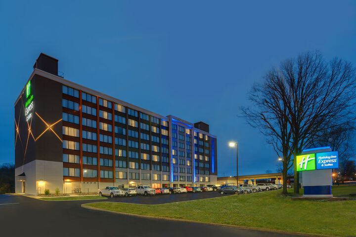 Hotel 8 of 59