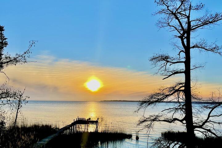 Cypress Moon Inn