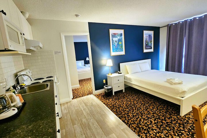 Cloud 9 Inn