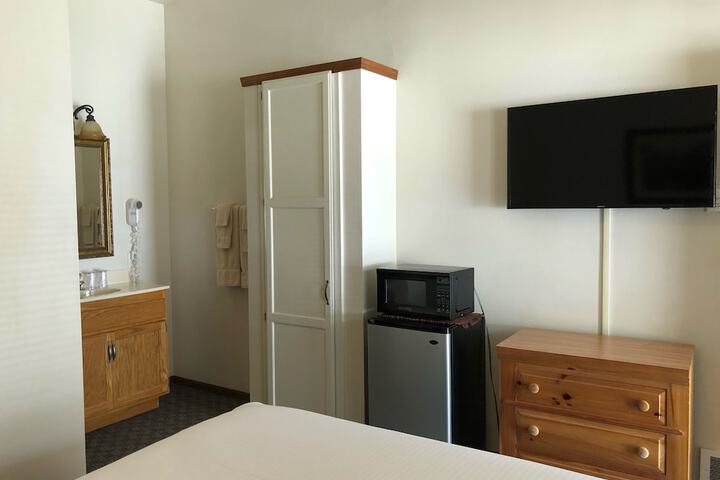 Room 42 of 54
