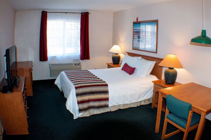 3 Peaks Lodge