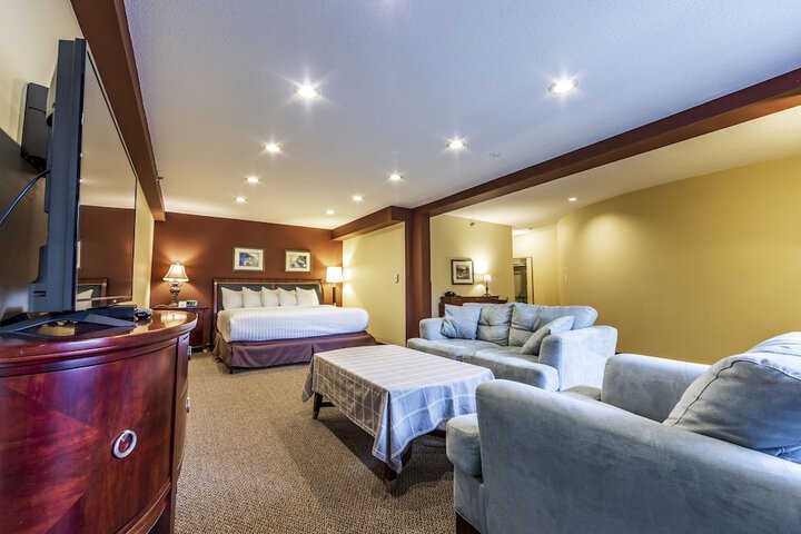 Room 32 of 45