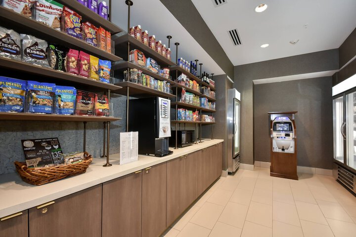 Gift Shop 60 of 62