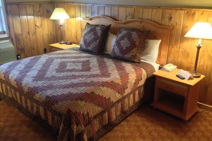 Room 21 of 43