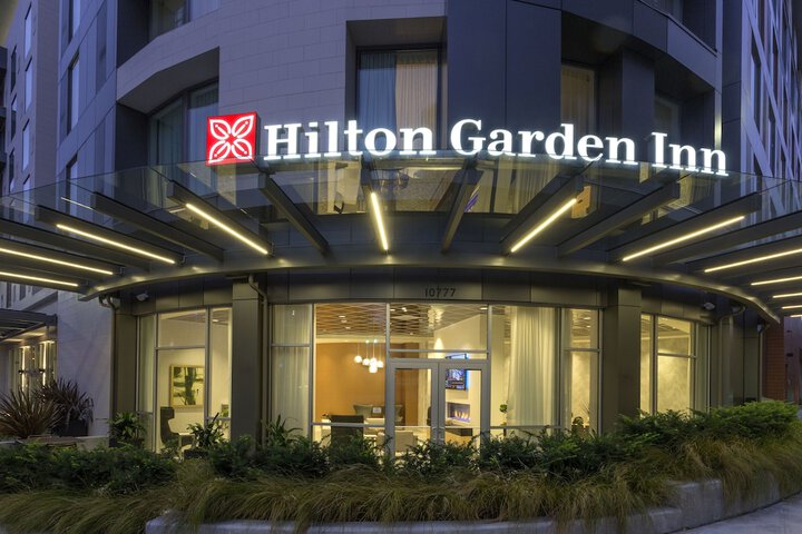 Hilton Garden Inn Seattle Bellevue Downtown WA