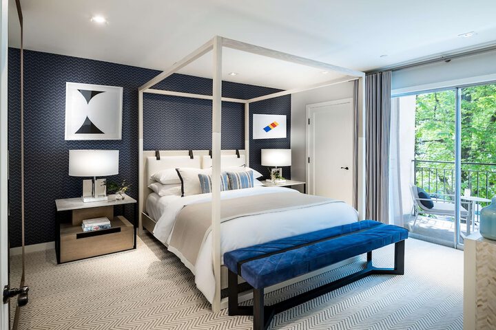 Room 40 of 103