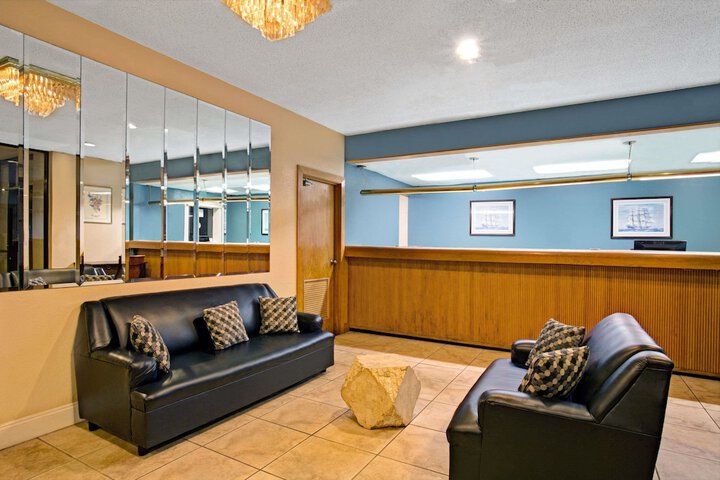 Hotel Interior 3 of 14